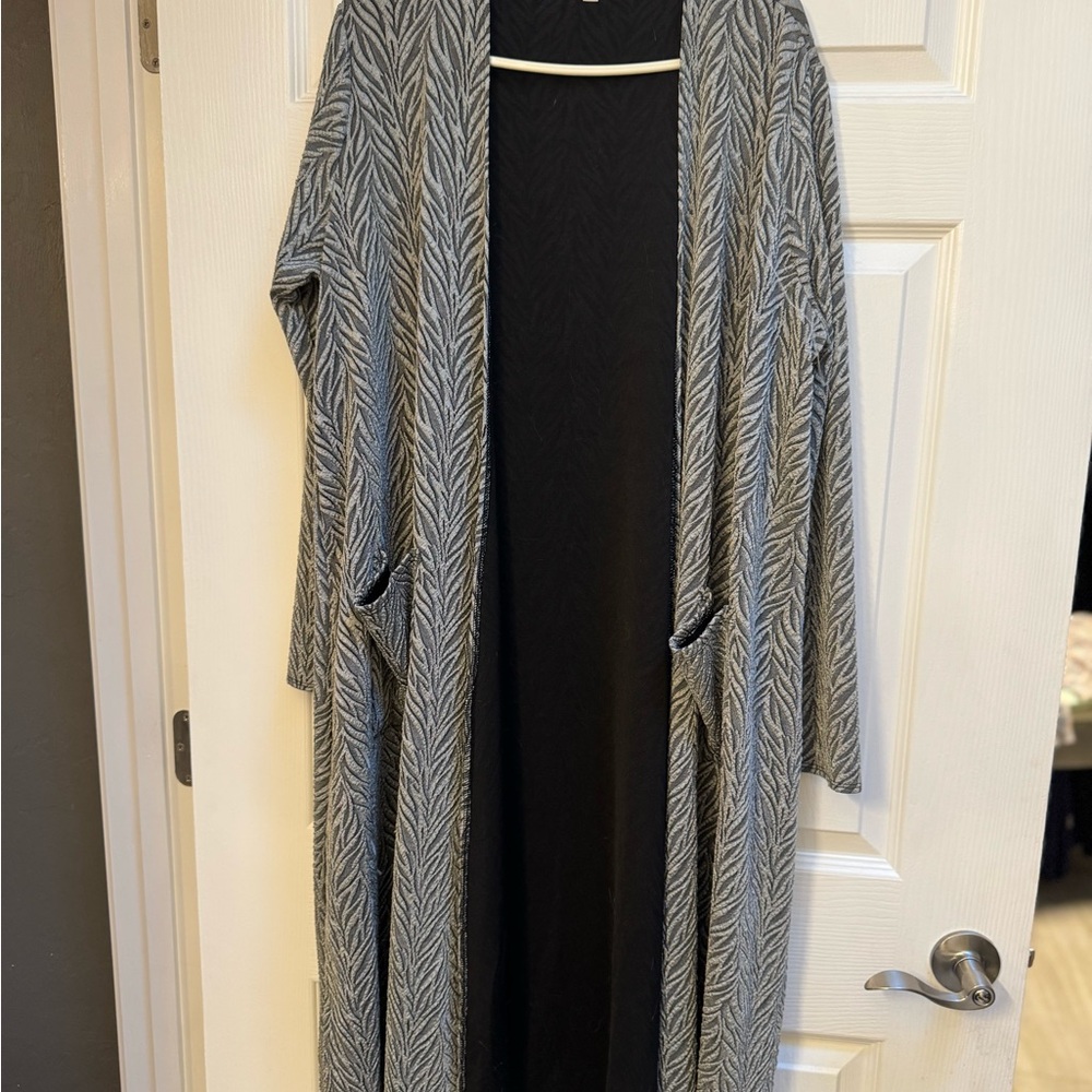Elegant LuLaRoe Duster Sweater